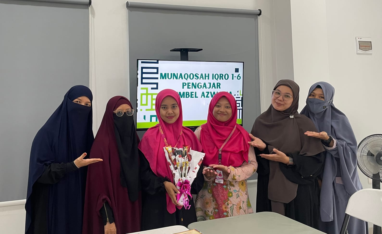 Munaqosah Team Bimbel Azwana Evaluasi Kompetensi Pengajar Islamic Learning untuk Menjaga Kualitas Bacaan Al Quran